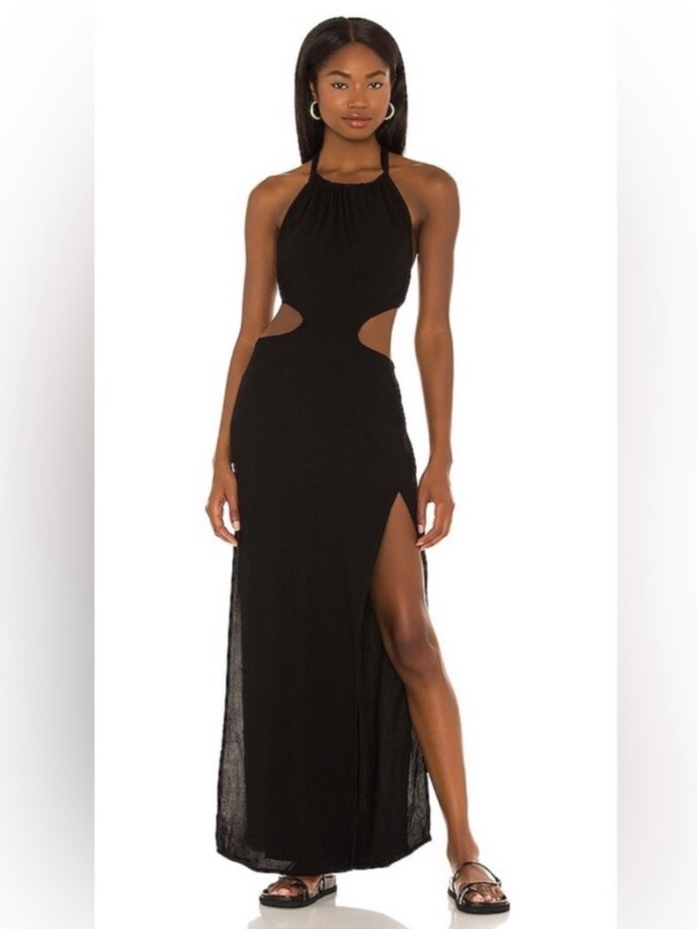 Indah Neomi Black Maxi Dress